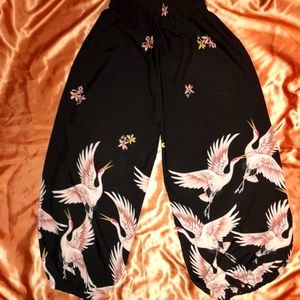 NWOT Crane & Floral Print Harem Pants Stretchy Waist Band